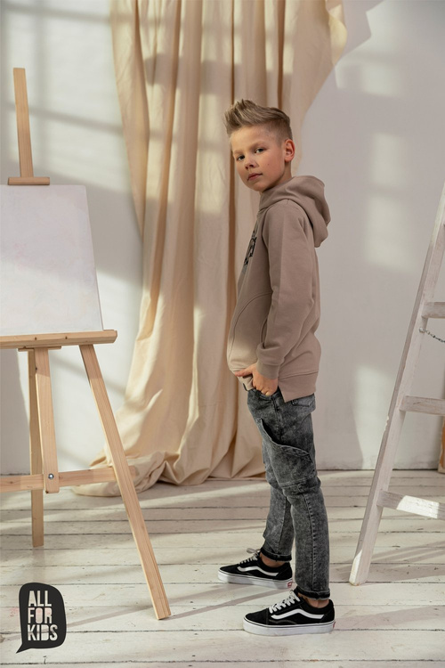 Sweatshirt mit Kapuze