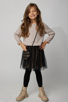Kleines Tiul-Kleid