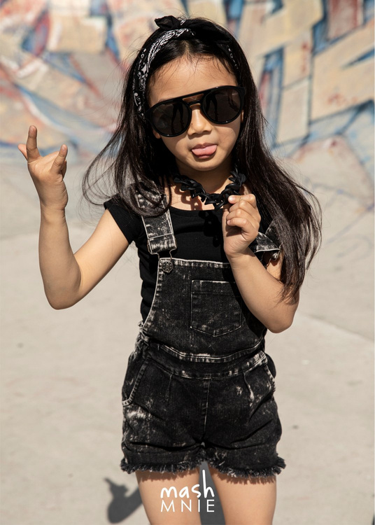 Latzhose-Shorts Schwarz
