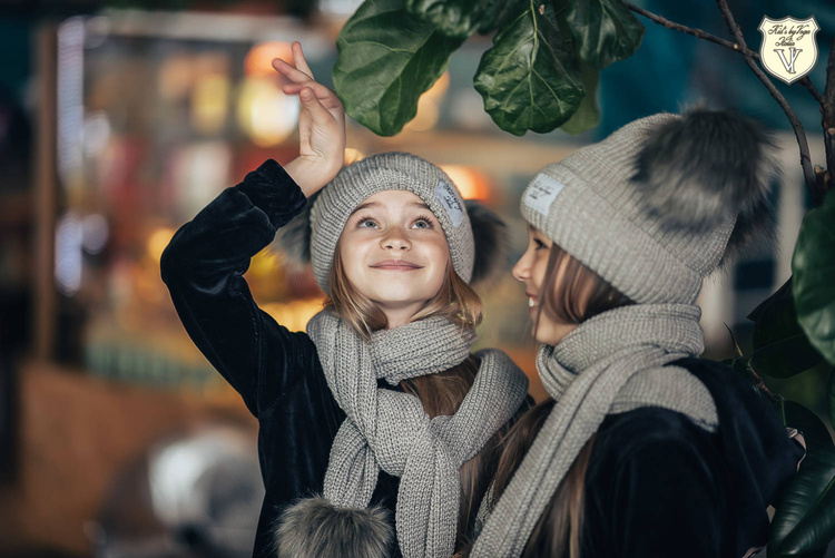 Winter set Beige Two Pompoms