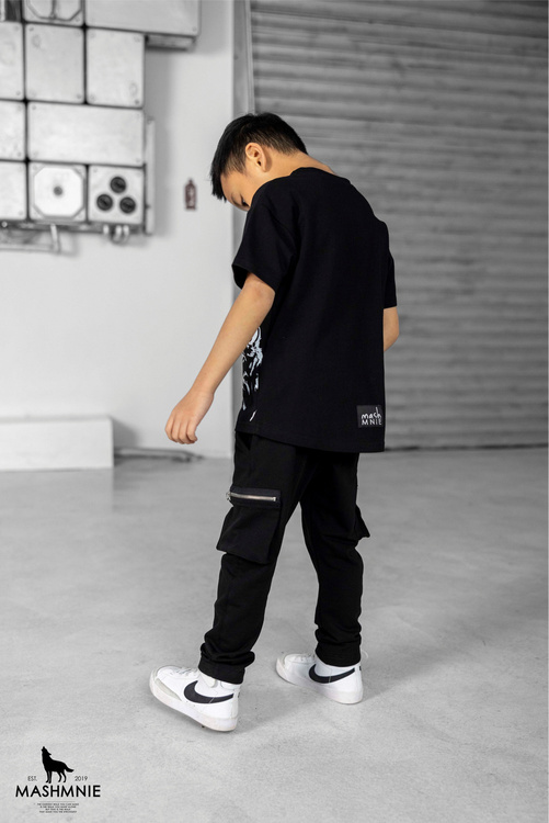 MashMnie T-shirt Wolfs Czarny