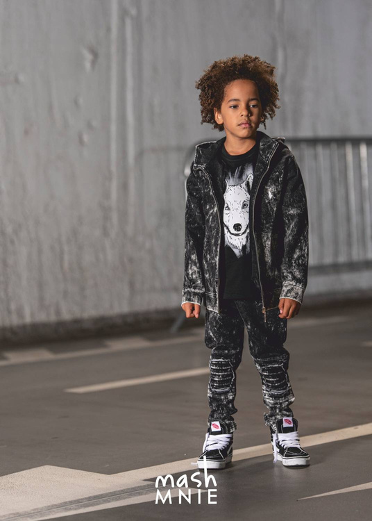 Bluza Z Kapturem WOLF Czerń                                                