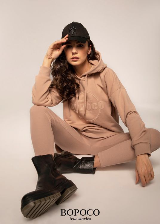 Ladies' Tracksuit Beige