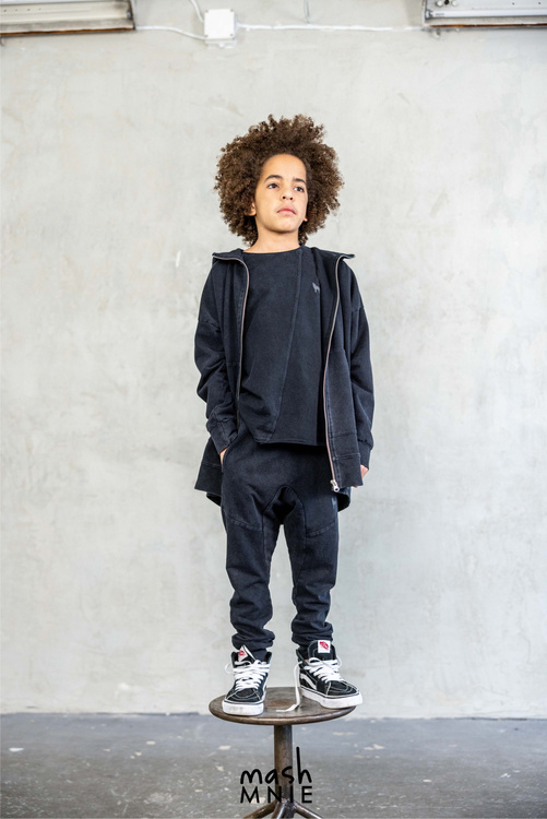 MashMnie T-shirt Vintage Wash Czarny
