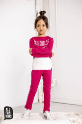 Kurzes Sweatshirt mit Kapuze