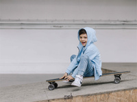 Sweatshirt mit Kapuze WILD WOLF Schwarz                                                 